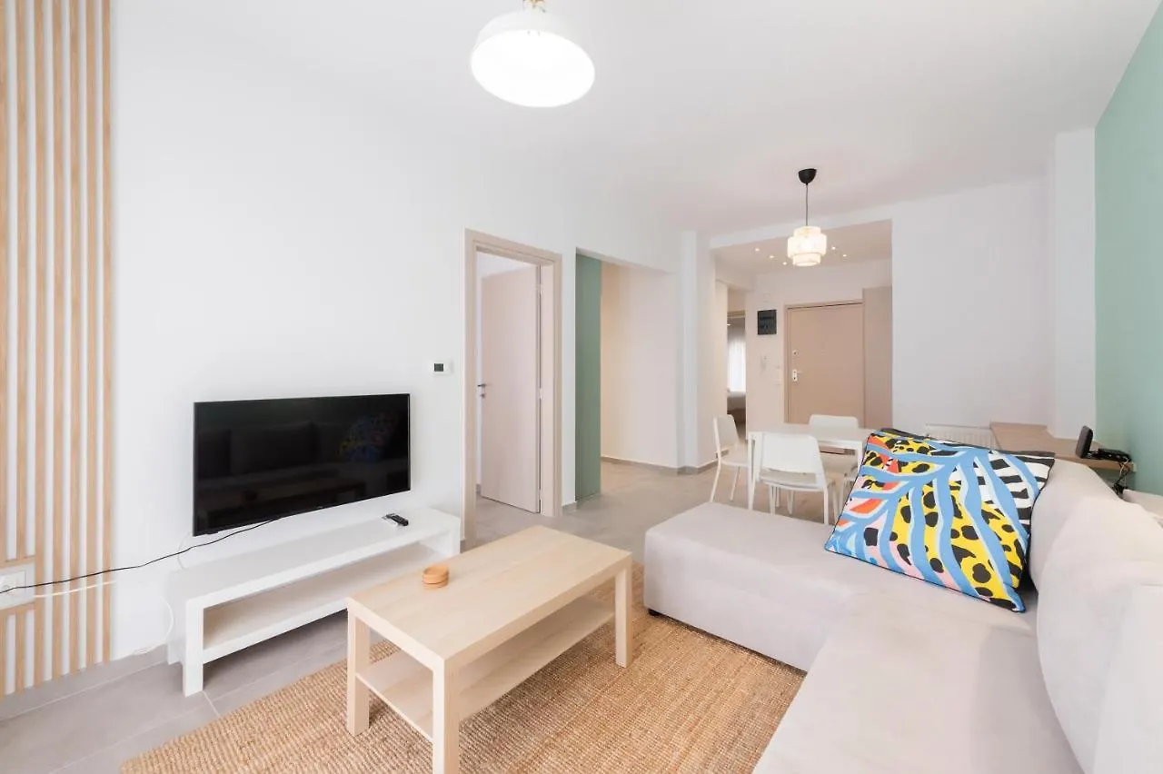 Halu! Apartments And Villas Thessaloniki 0*,  Griechenland